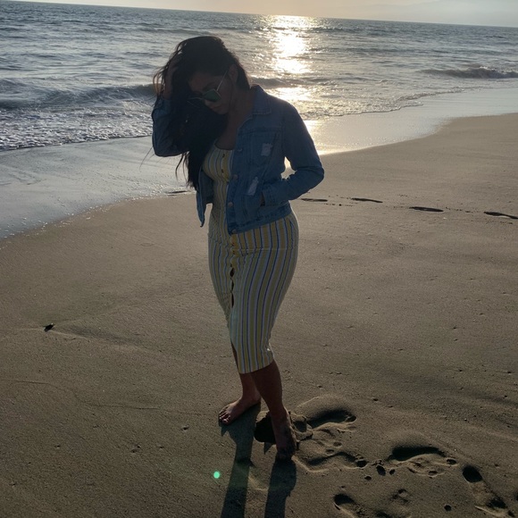 Dress - Picture 2 of 2